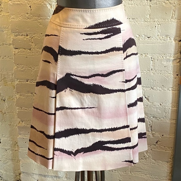 Moschino Dresses & Skirts - Moschino Skirt FINAL Price Animal Print Pleat Stretch Moschino Skirt Sz 8 / M